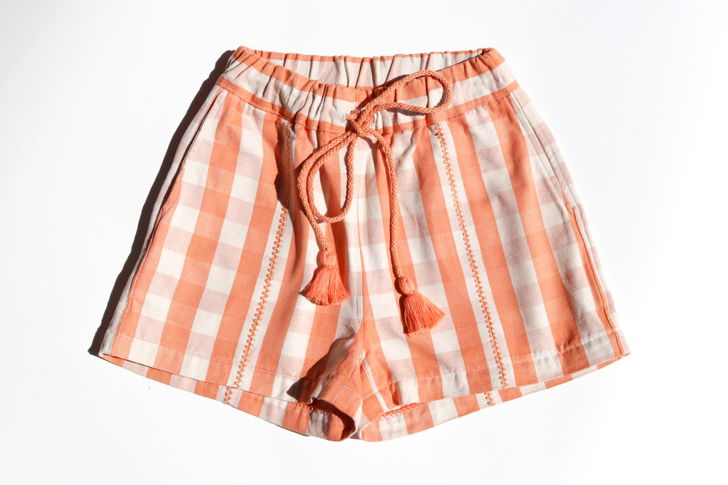 HANDWOVEN SHORTS IN ORANGE GINGHAM