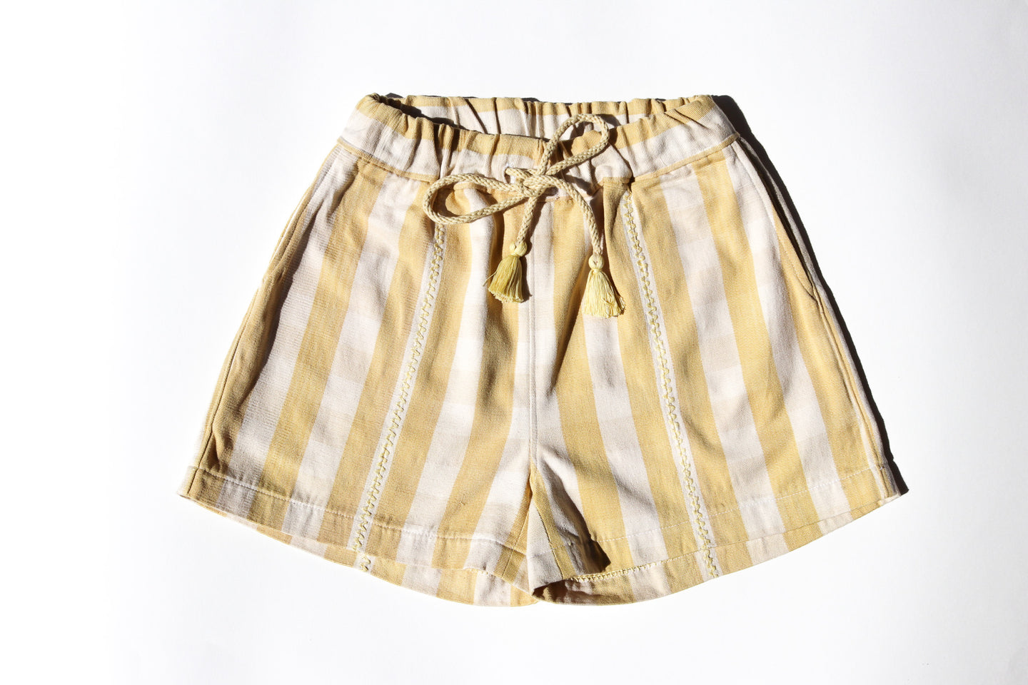 HANDWOVEN SHORTS IN YELLOW GINGHAM