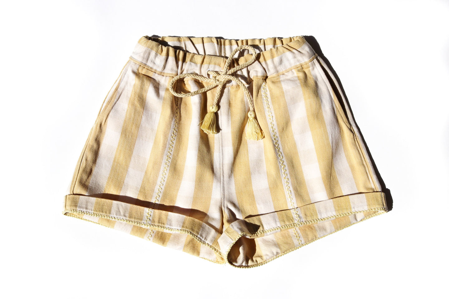 HANDWOVEN SHORTS IN YELLOW GINGHAM