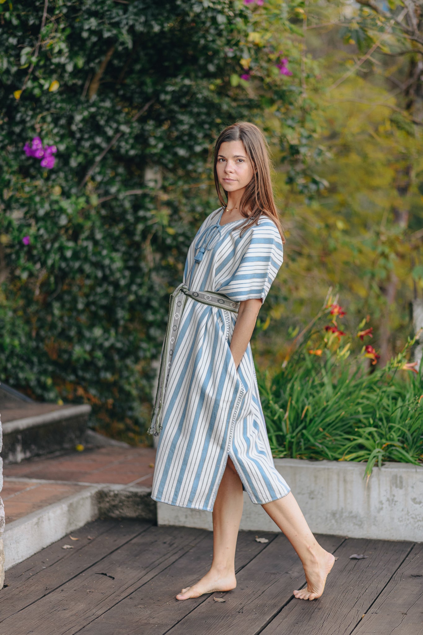 BLUE STRIPE WIDE MIDI KAFTAN