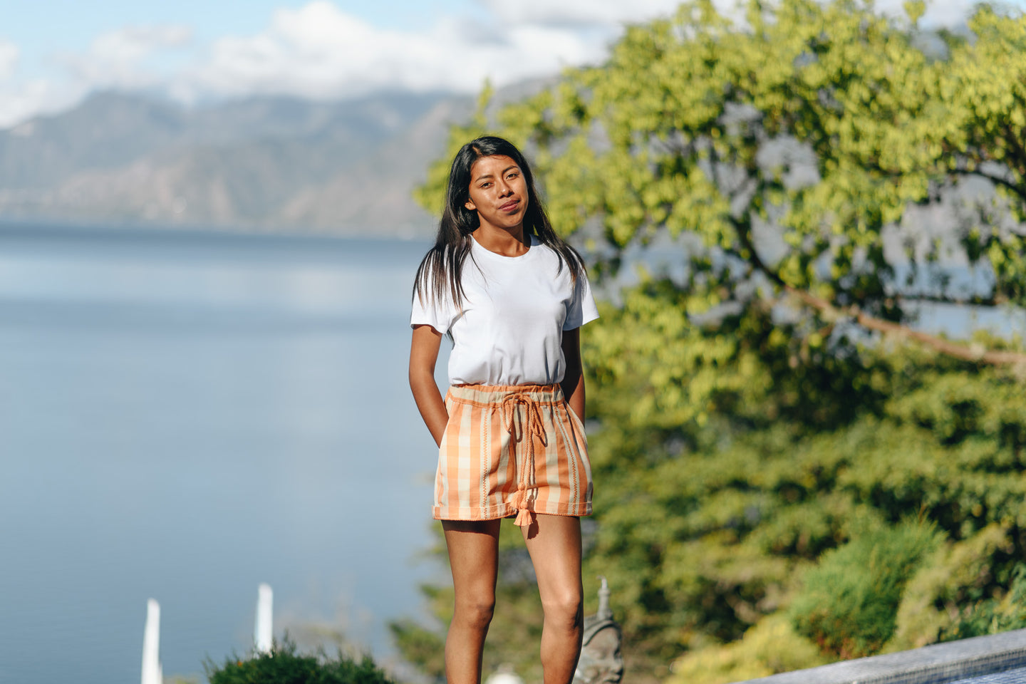 HANDWOVEN SHORTS IN ORANGE GINGHAM