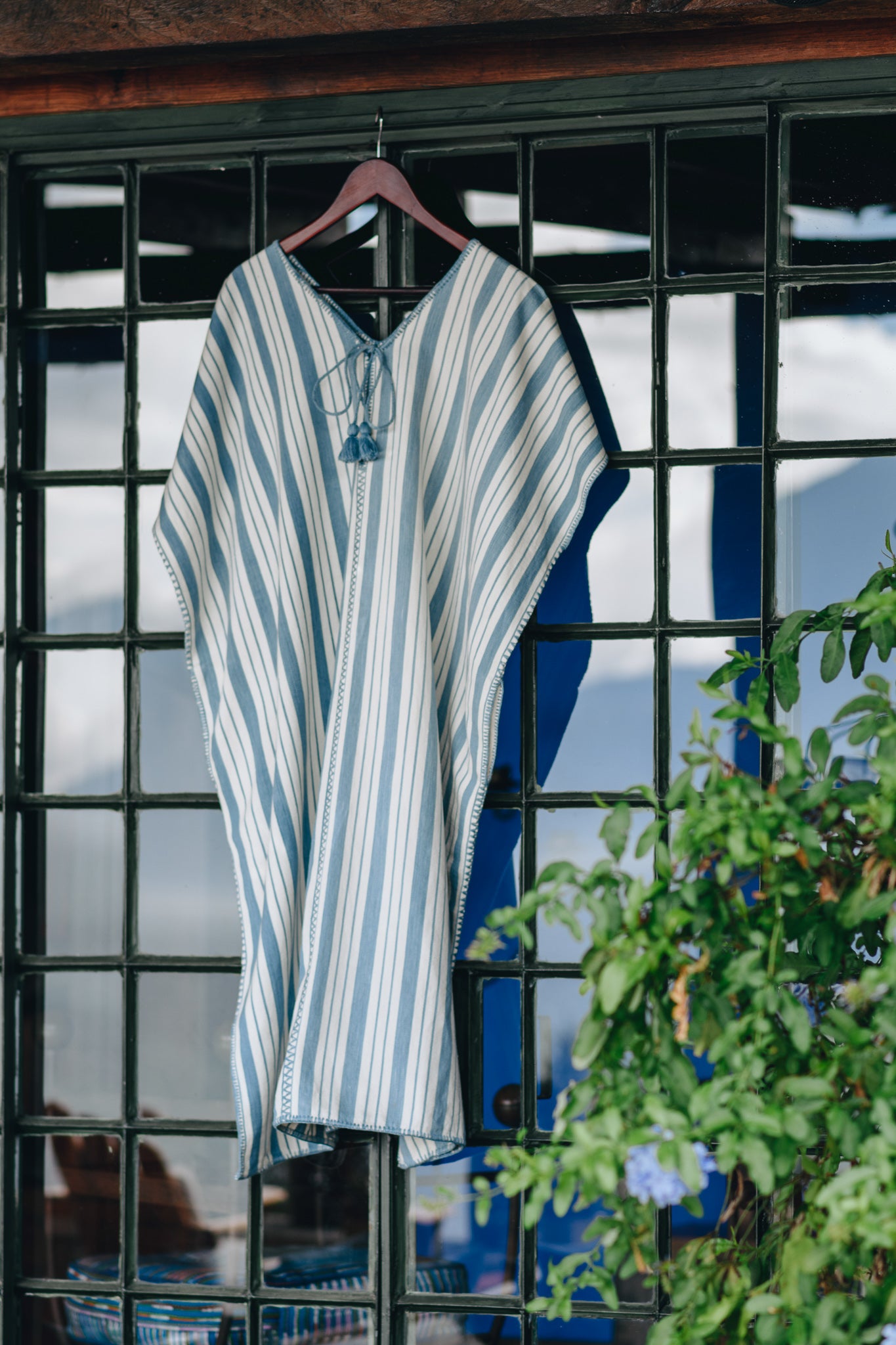 BLUE STRIPE WIDE MIDI KAFTAN