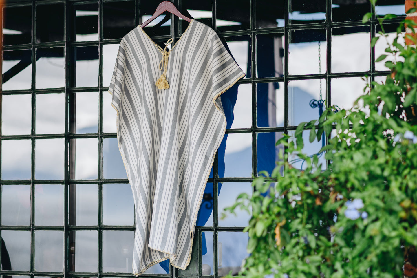 GREY STRIPE EXTRA WIDE MIDI KAFTAN WITH YELLOW STITCH