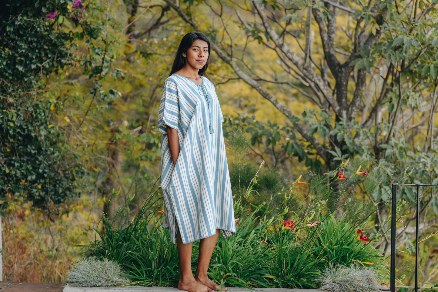 BLUE STRIPE EXTRA WIDE MIDI KAFTAN