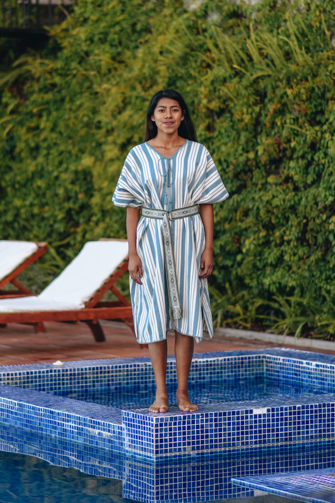 BLUE STRIPE EXTRA WIDE MIDI KAFTAN