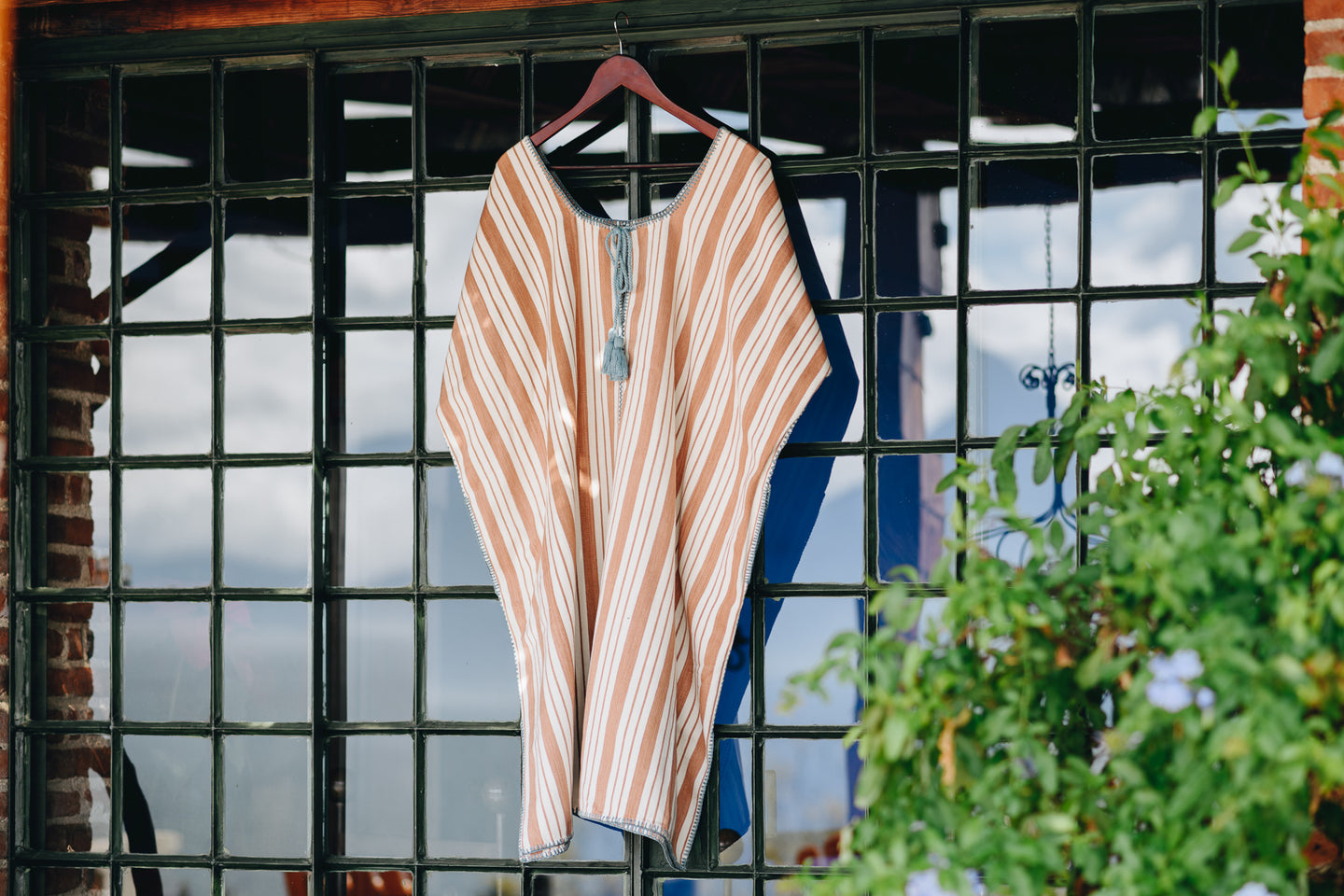 BEIGE STRIPE EXTRA WIDE MIDI KAFTAN WITH BLUE STITCH