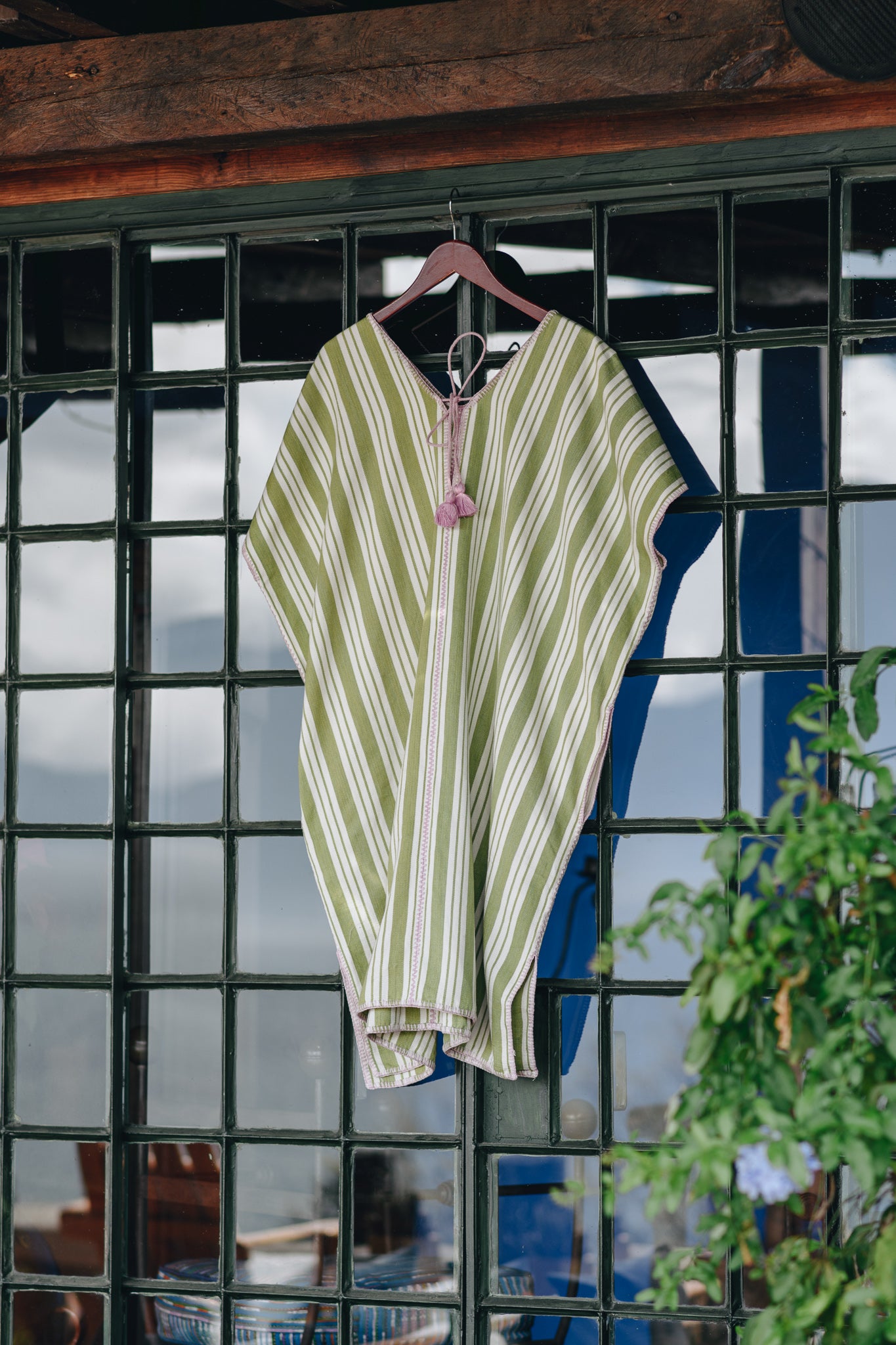 JADE STRIPE NARROW MINI KAFTAN WITH PINK STICH